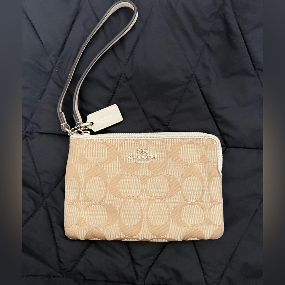 Cream & Gold Coach Wallet
